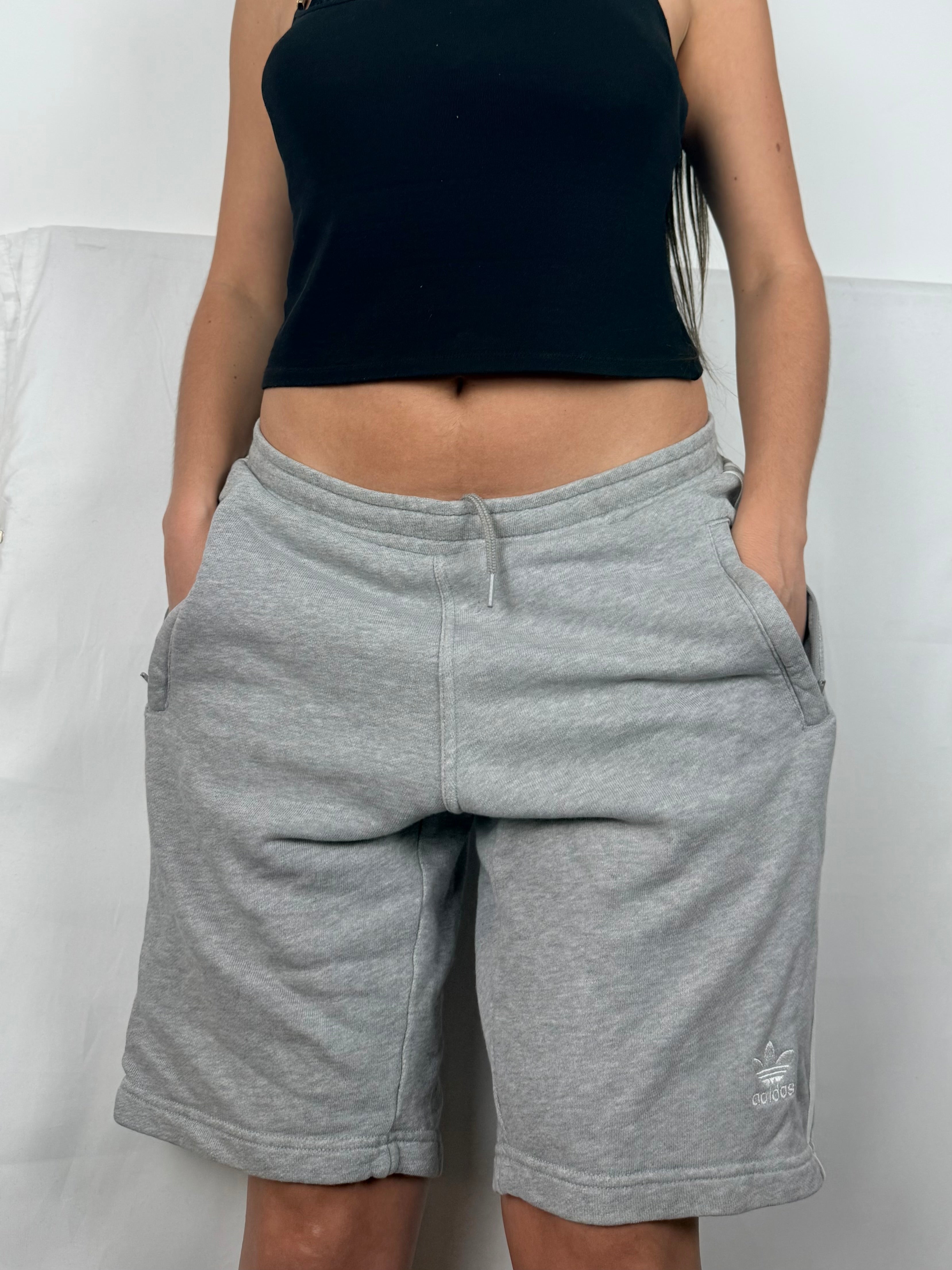 Grey cotton low rise mid short (M)