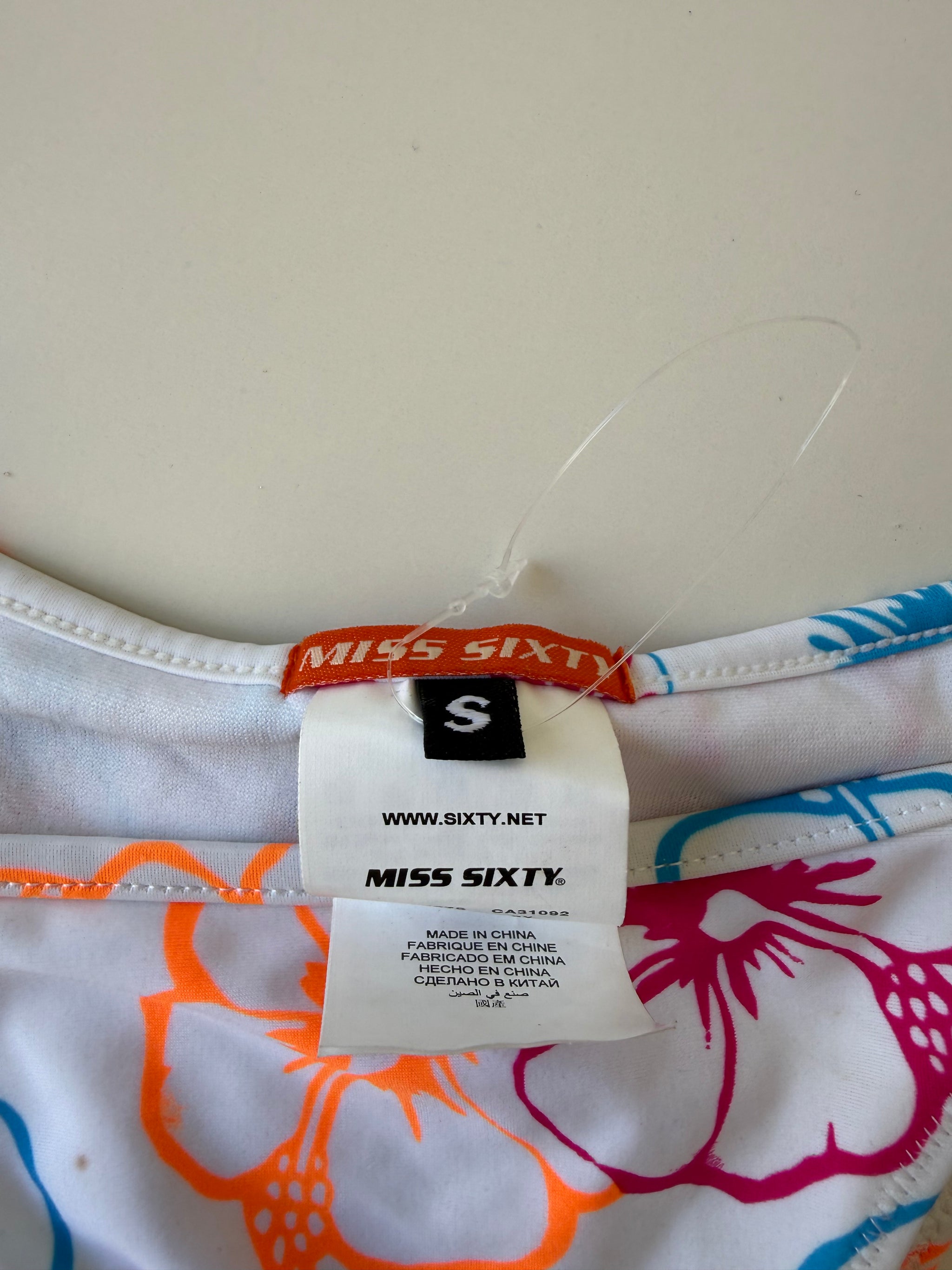 White hibiscus print low rise bikini bottom (S)