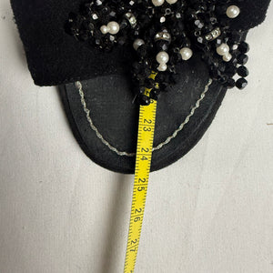 Black pearls flower appliquée open toes heels (37.5)