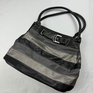Grey striped uni shoulder bag (33x30cm)