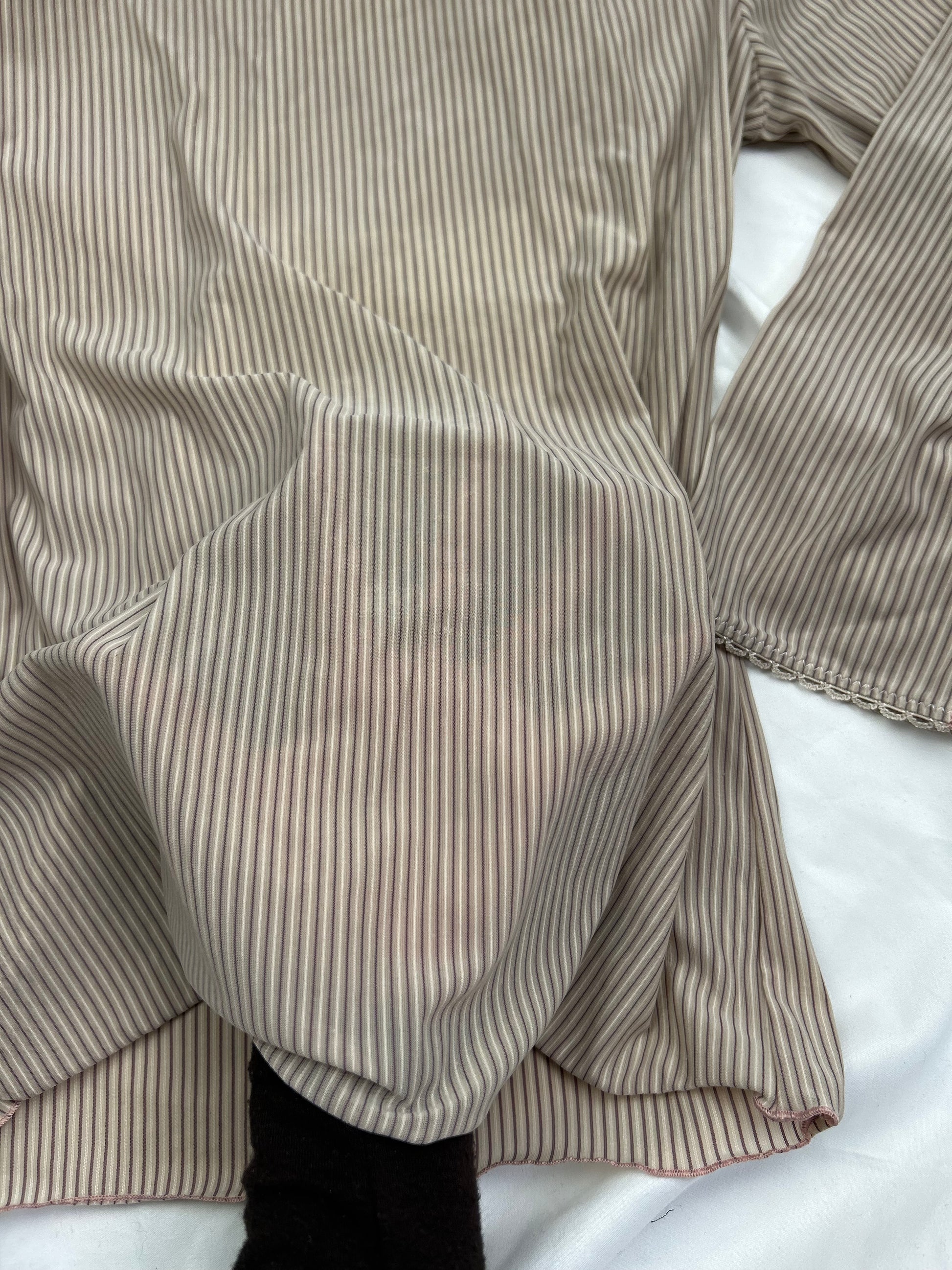 Beige mesh see trough long sleeves top (M/L)
