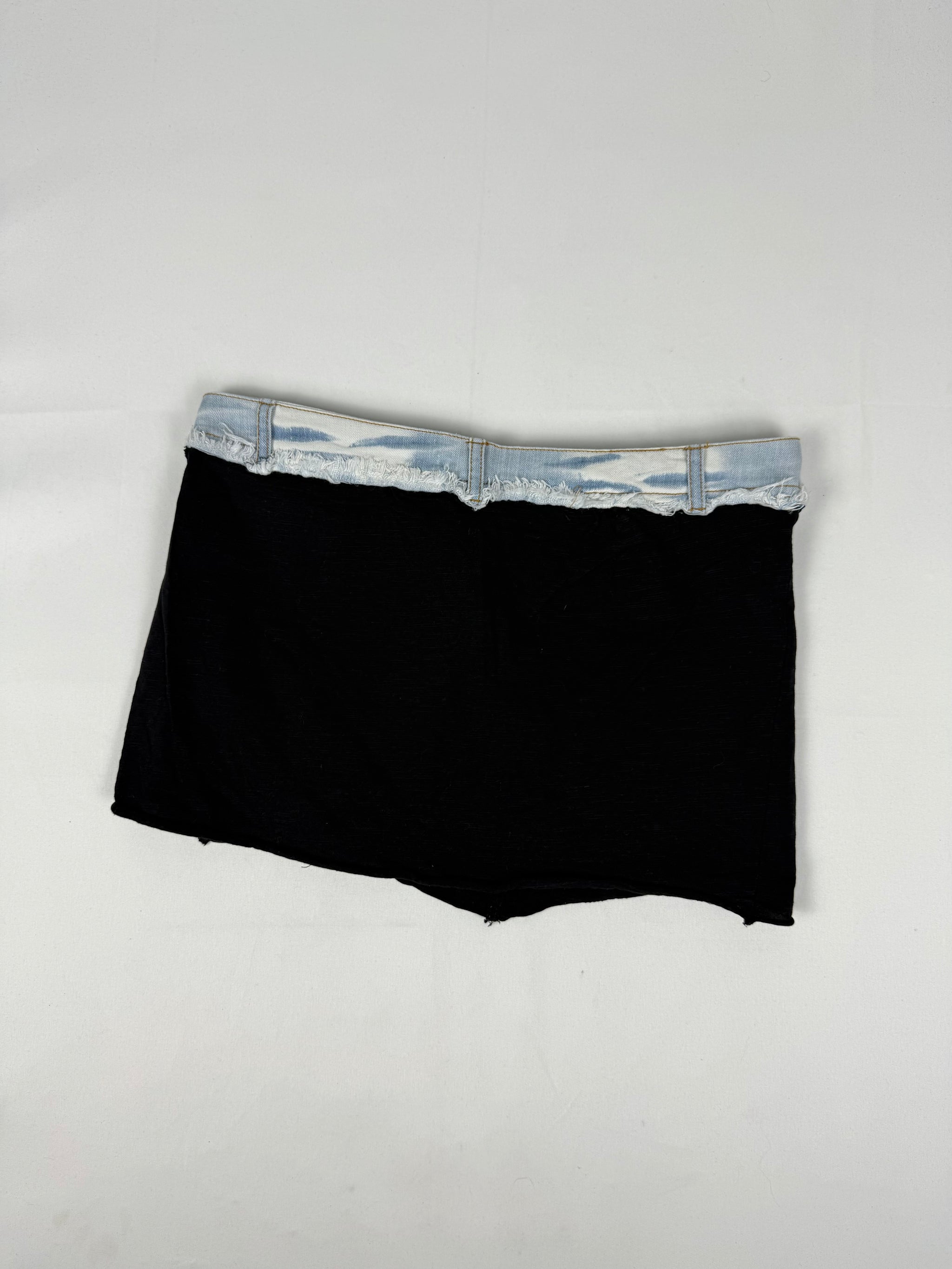 Black cotton low rise mini skirt (S/M)