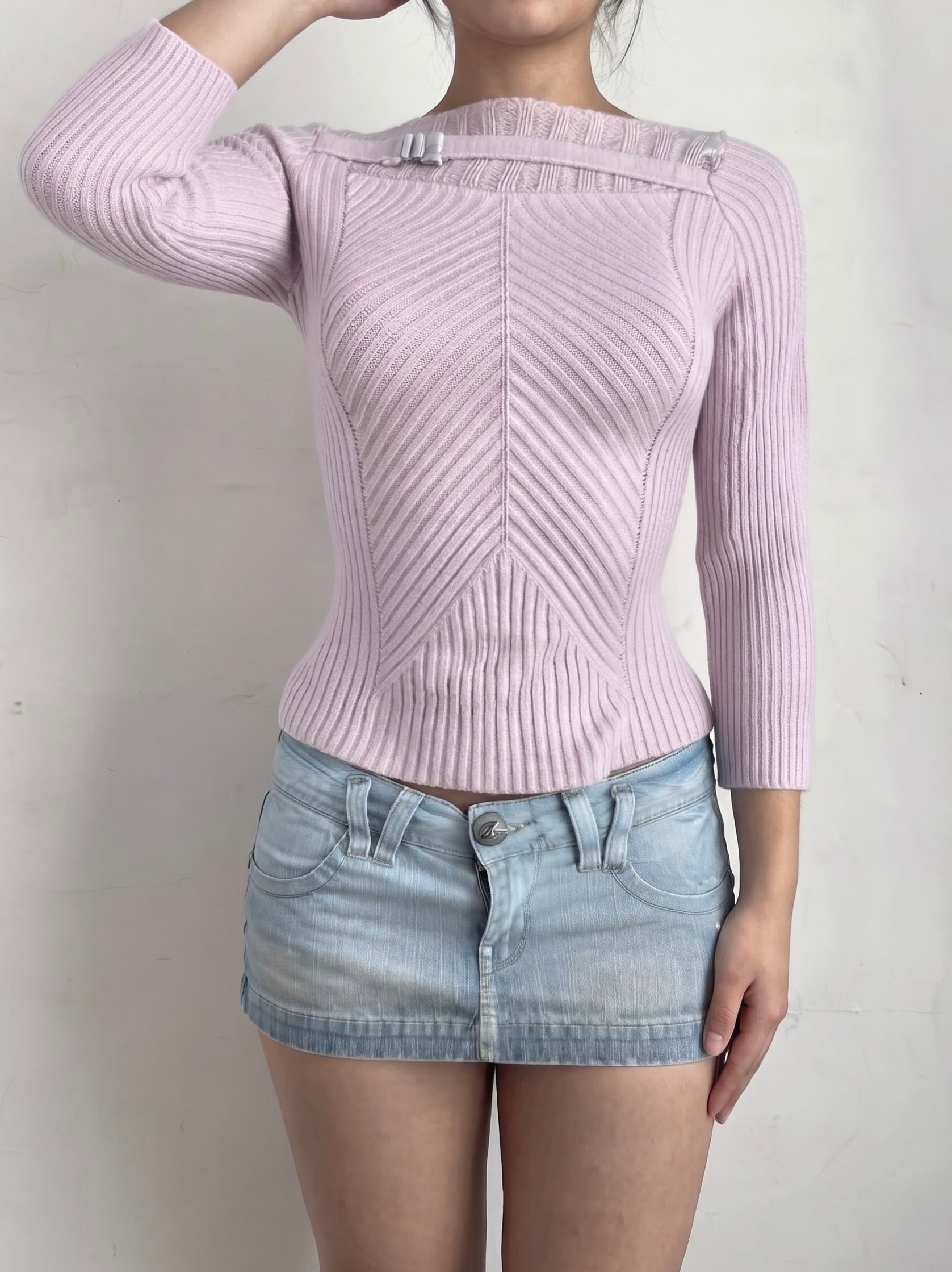 Pink knitted tight fit jumper (XS)