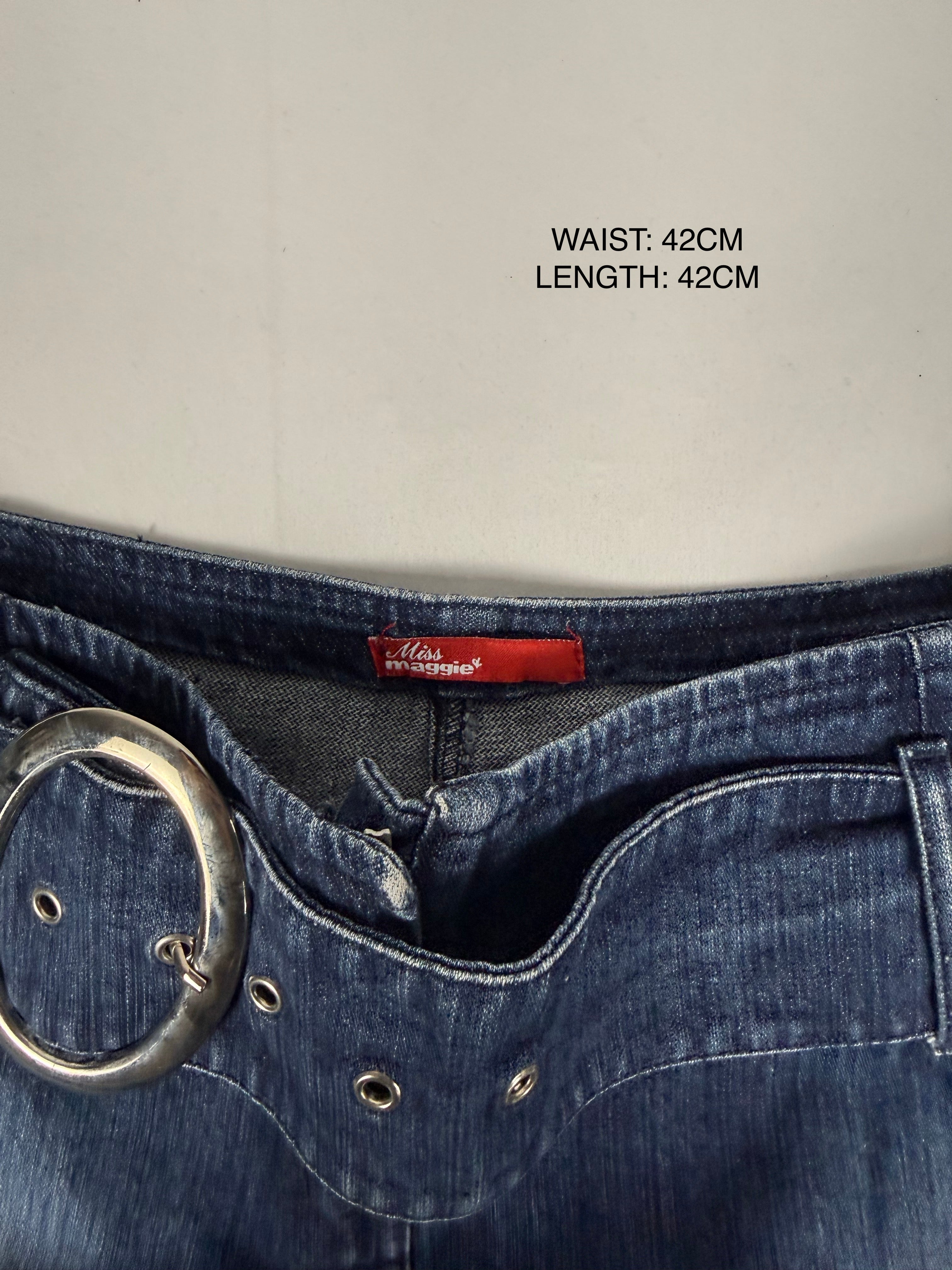 Blue denim low rise buckle belt mini skirt (M/L)