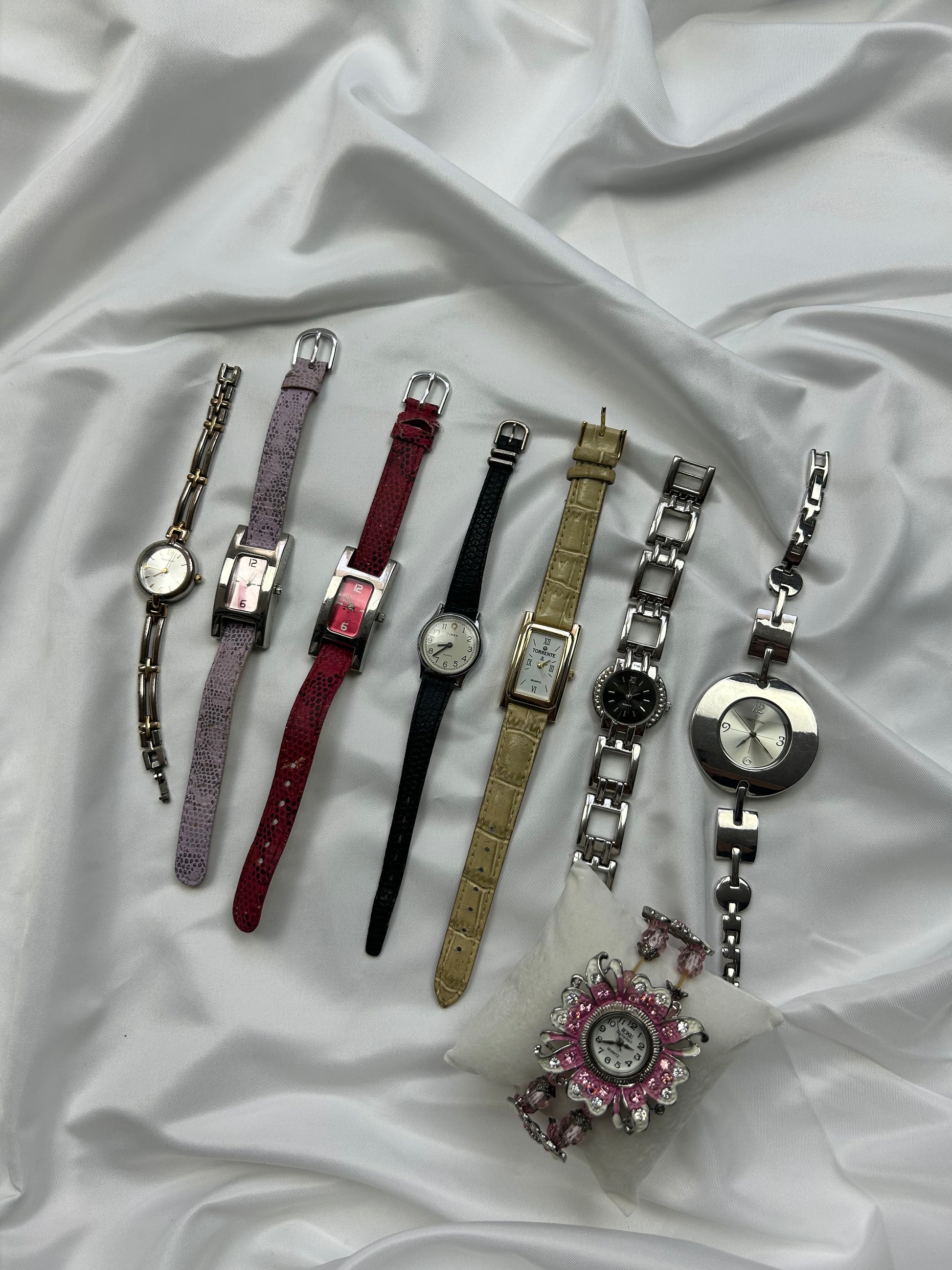 Vintage adjustable leather bracelet watch jewelry