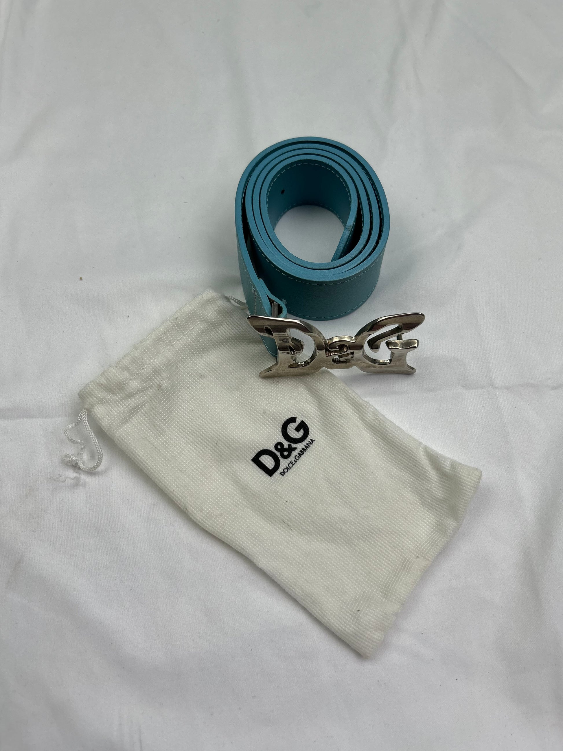 Blue metallic silver buckles 100% leather belt