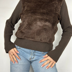 Brown faux fur turtleneck jumper (S/M)