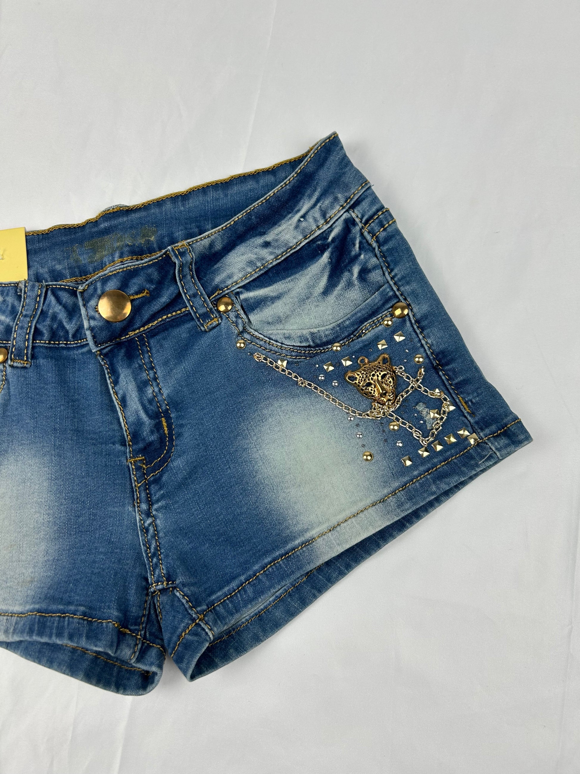 Blue denim low rise mini short (XS)