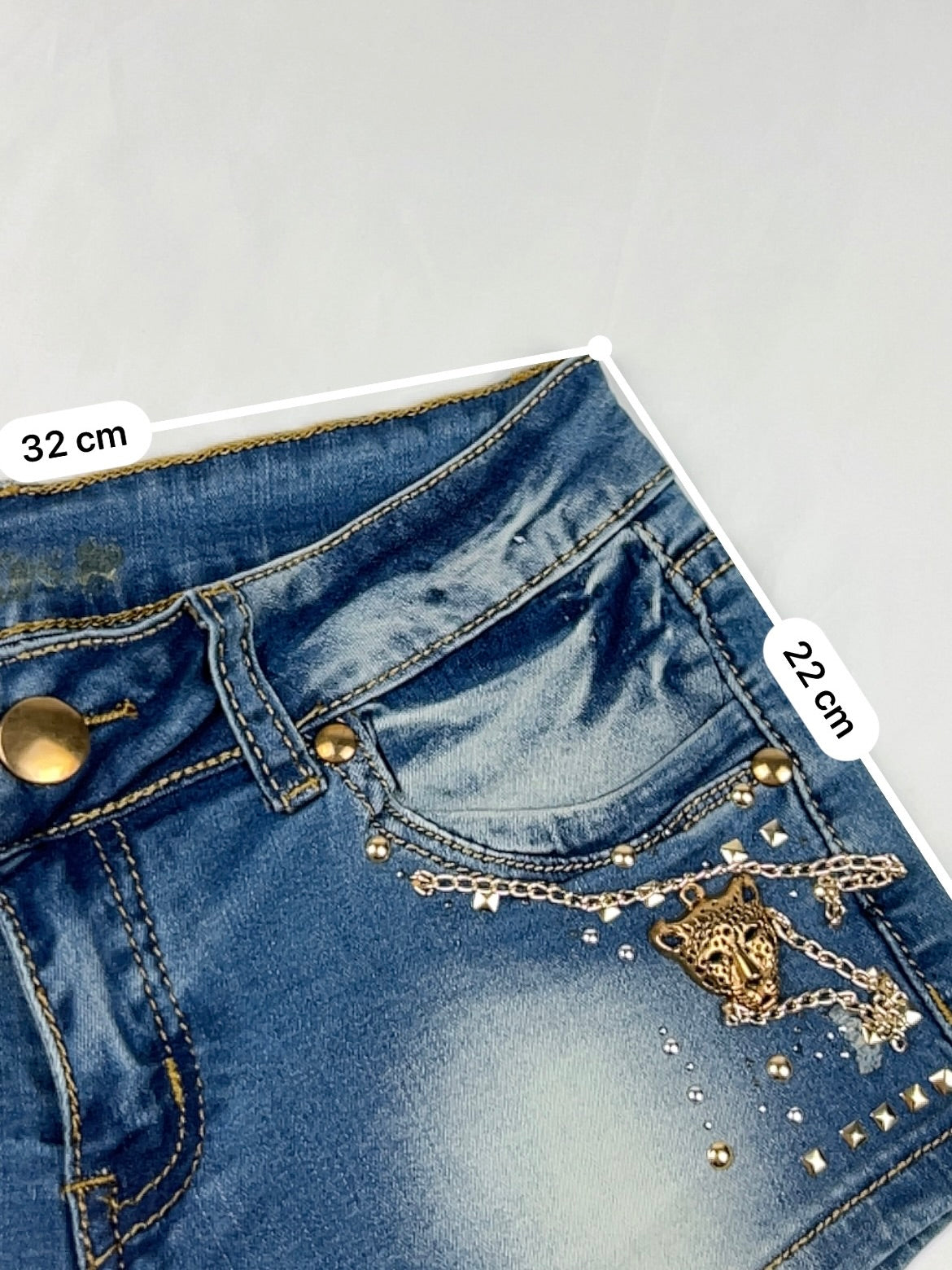 Blue denim low rise mini short (XS)