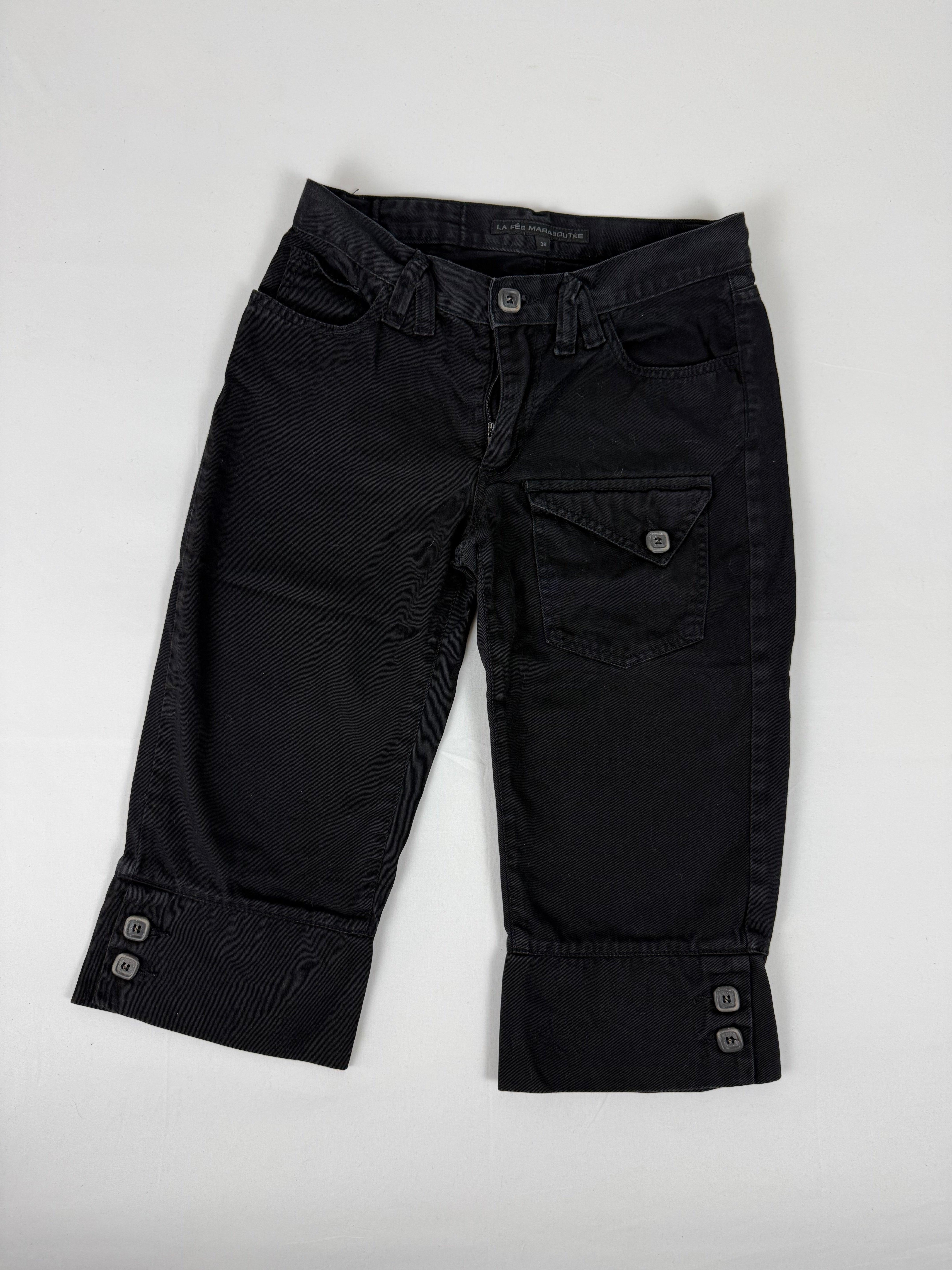 Black denim low rise capri pants (S)