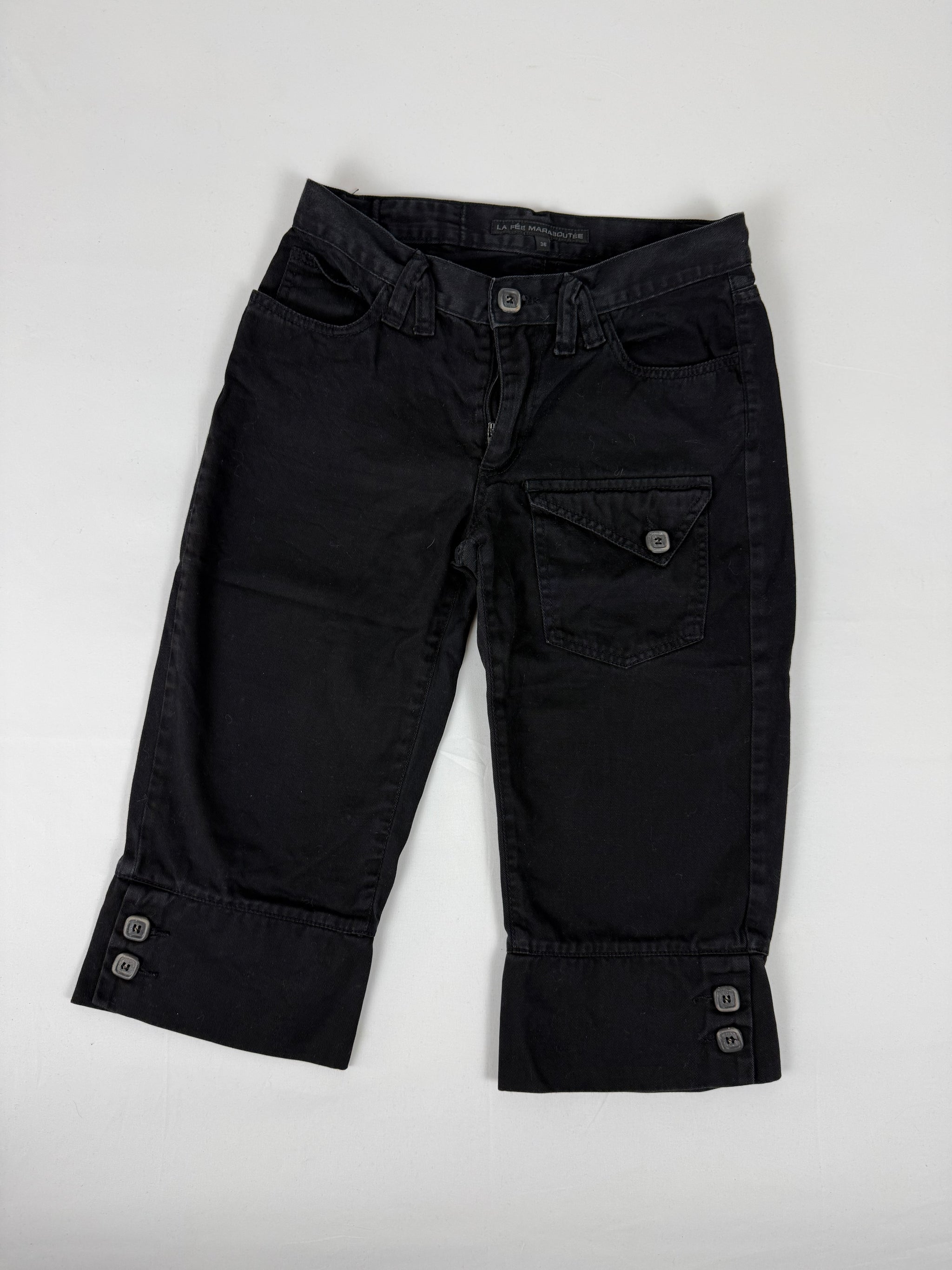Black denim low rise capri pants (S)