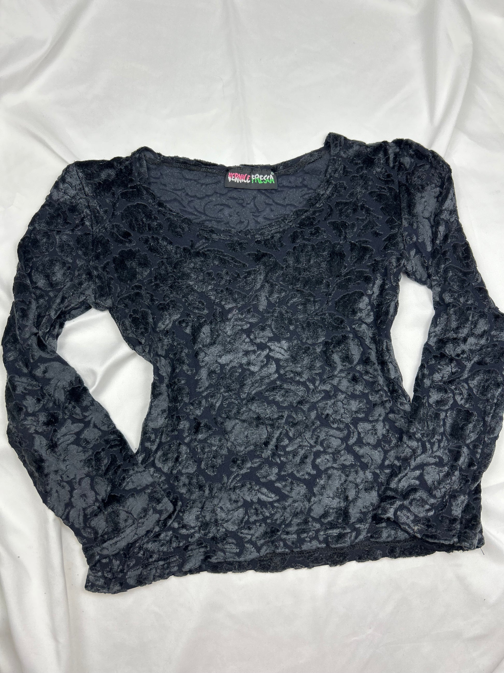 Black mesh velvet long sleeves top (S/M)