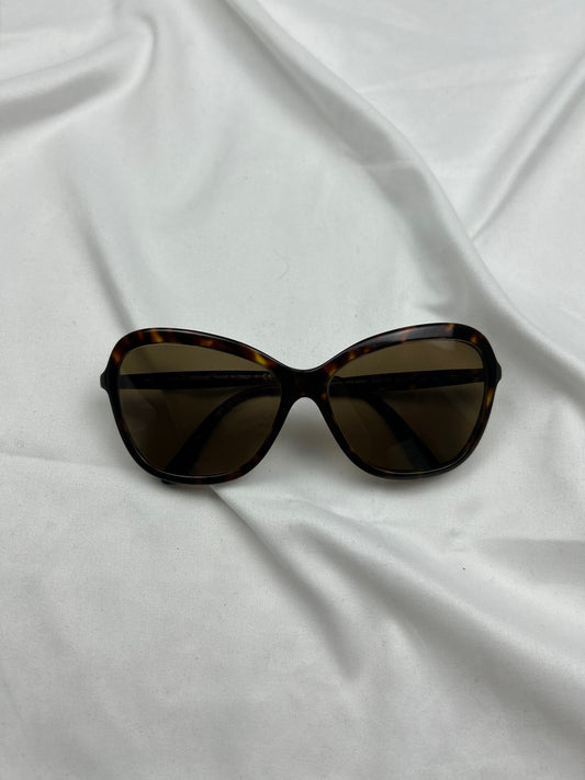 Brown 2000s logo sunglasses (with prescription)