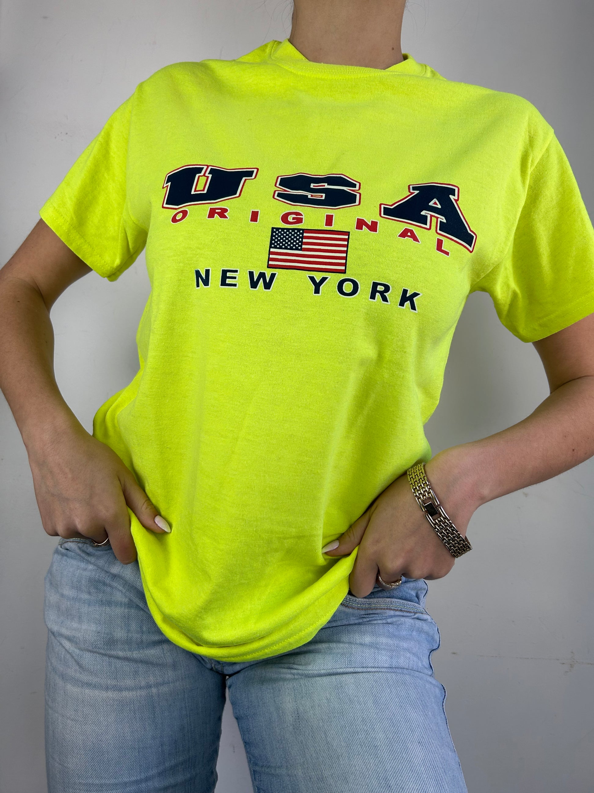 Yellow logo tee (M)
