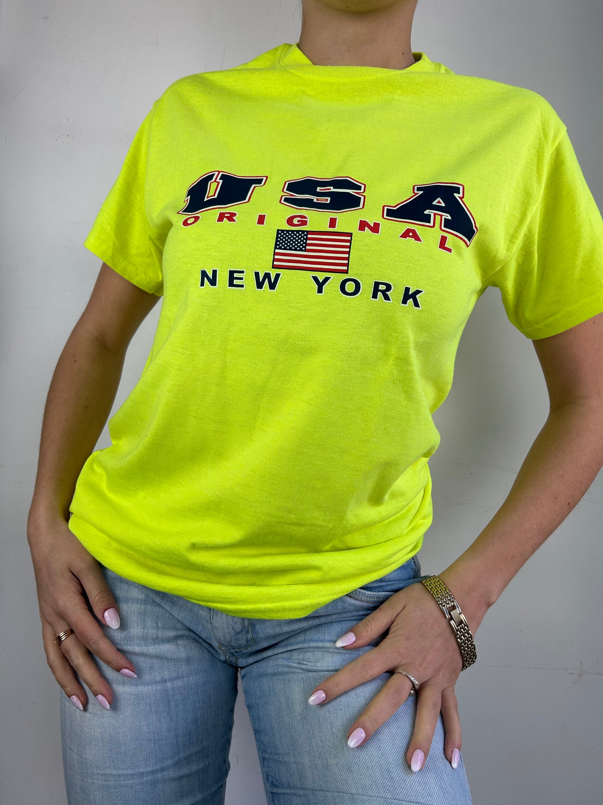 Yellow logo tee (M)