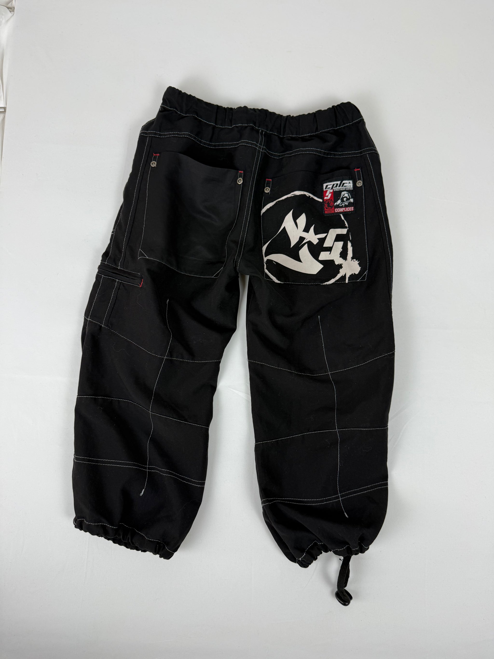 Black low rise capri pants (XS)