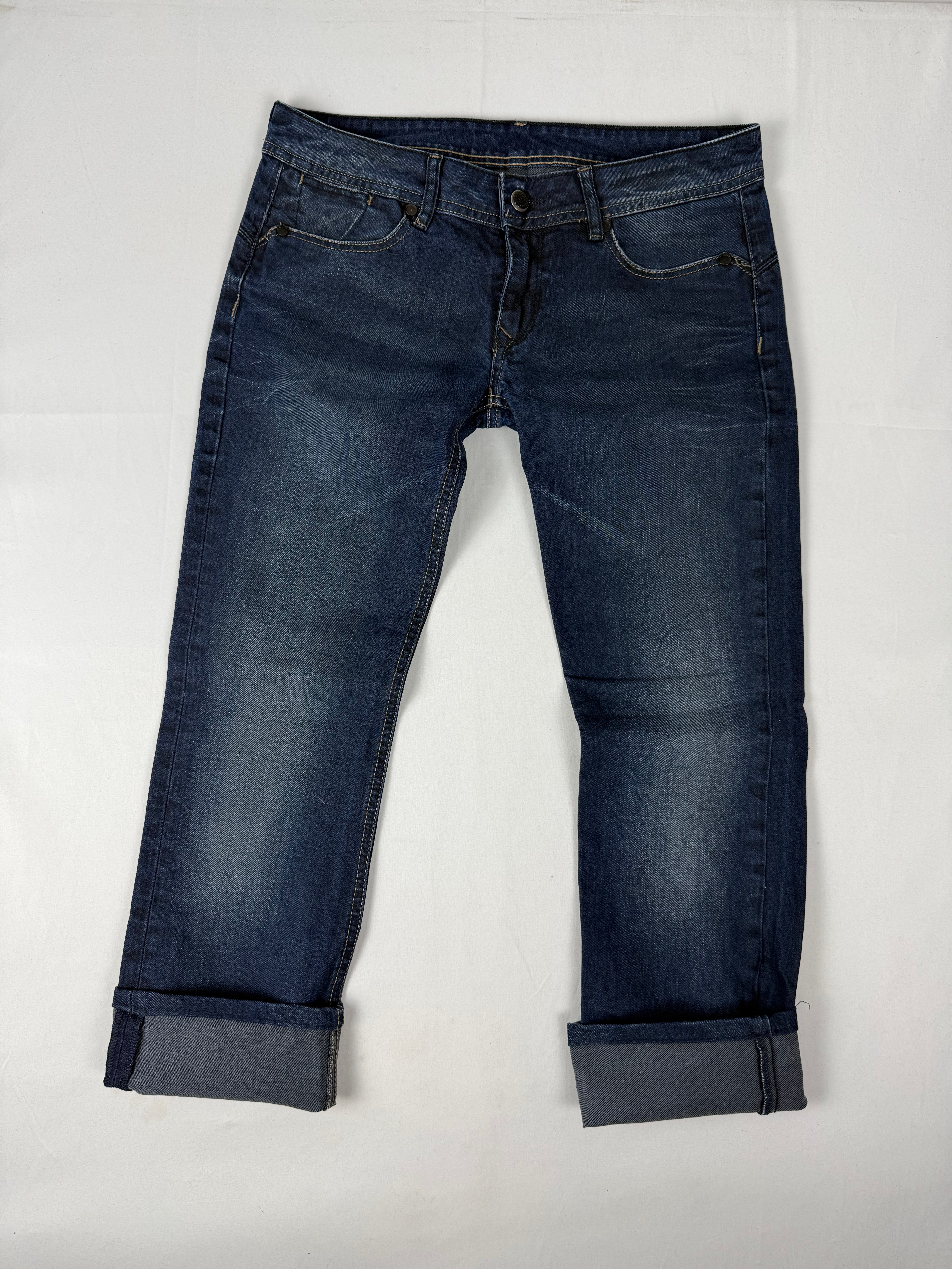 Navy denim low rise capri pants (M)