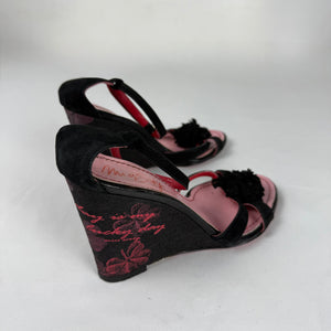 Black graphic wedge heels (37)