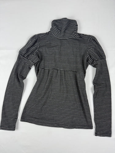 Grey striped turtleneck long sleeves top (M)