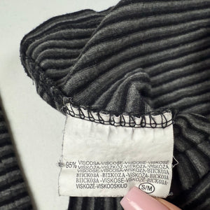 Grey striped turtleneck long sleeves top (M)