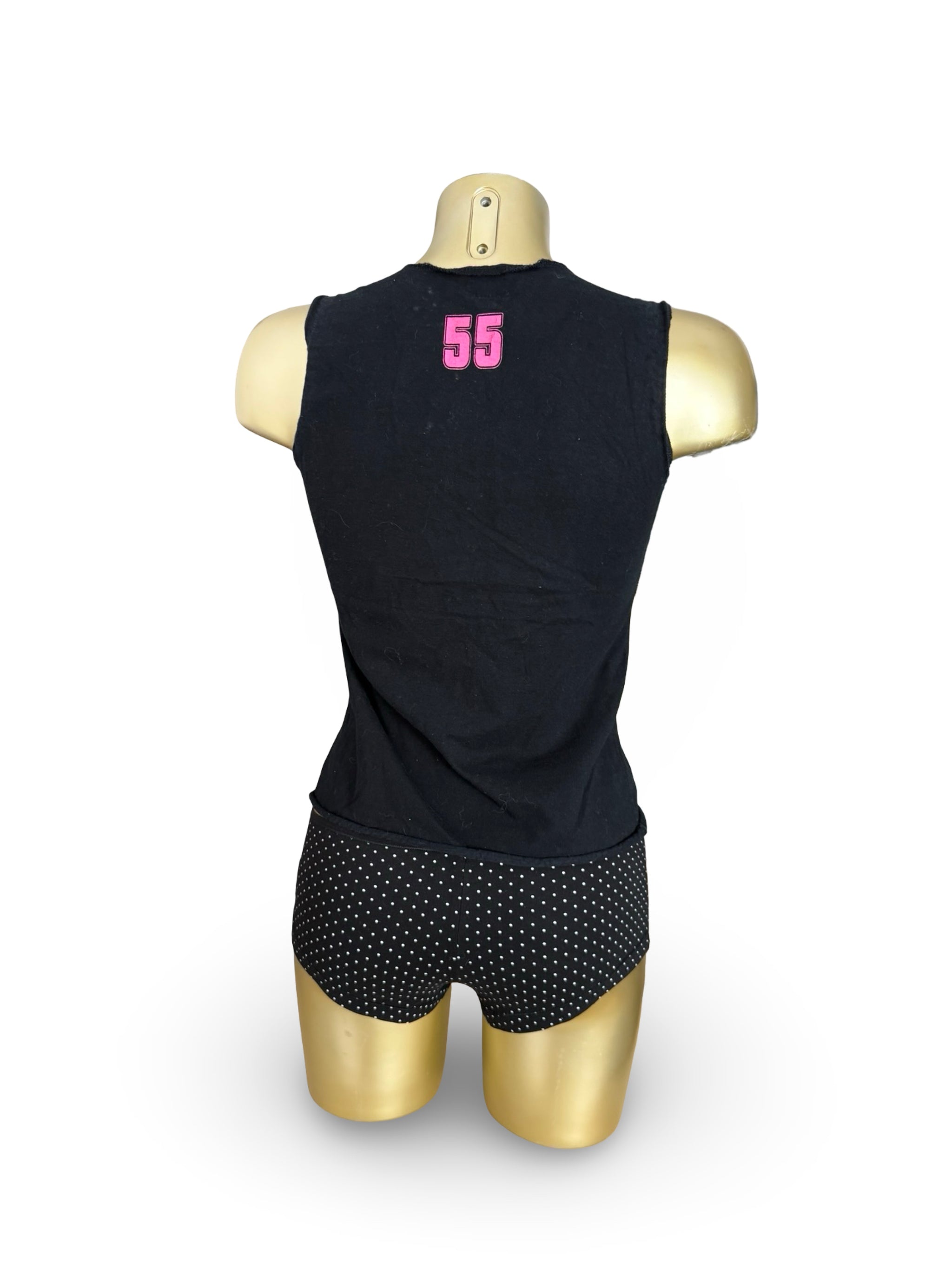 Black 100% cotton graphic top (M)