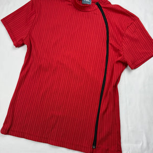 Red ribbed zip up tee (L)