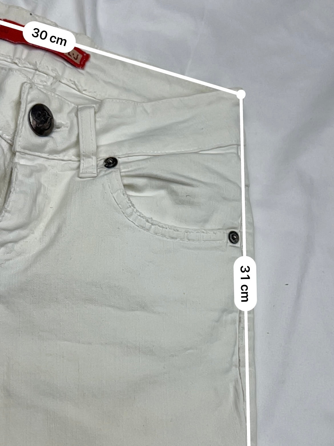 White denim low rise mini short (XS)