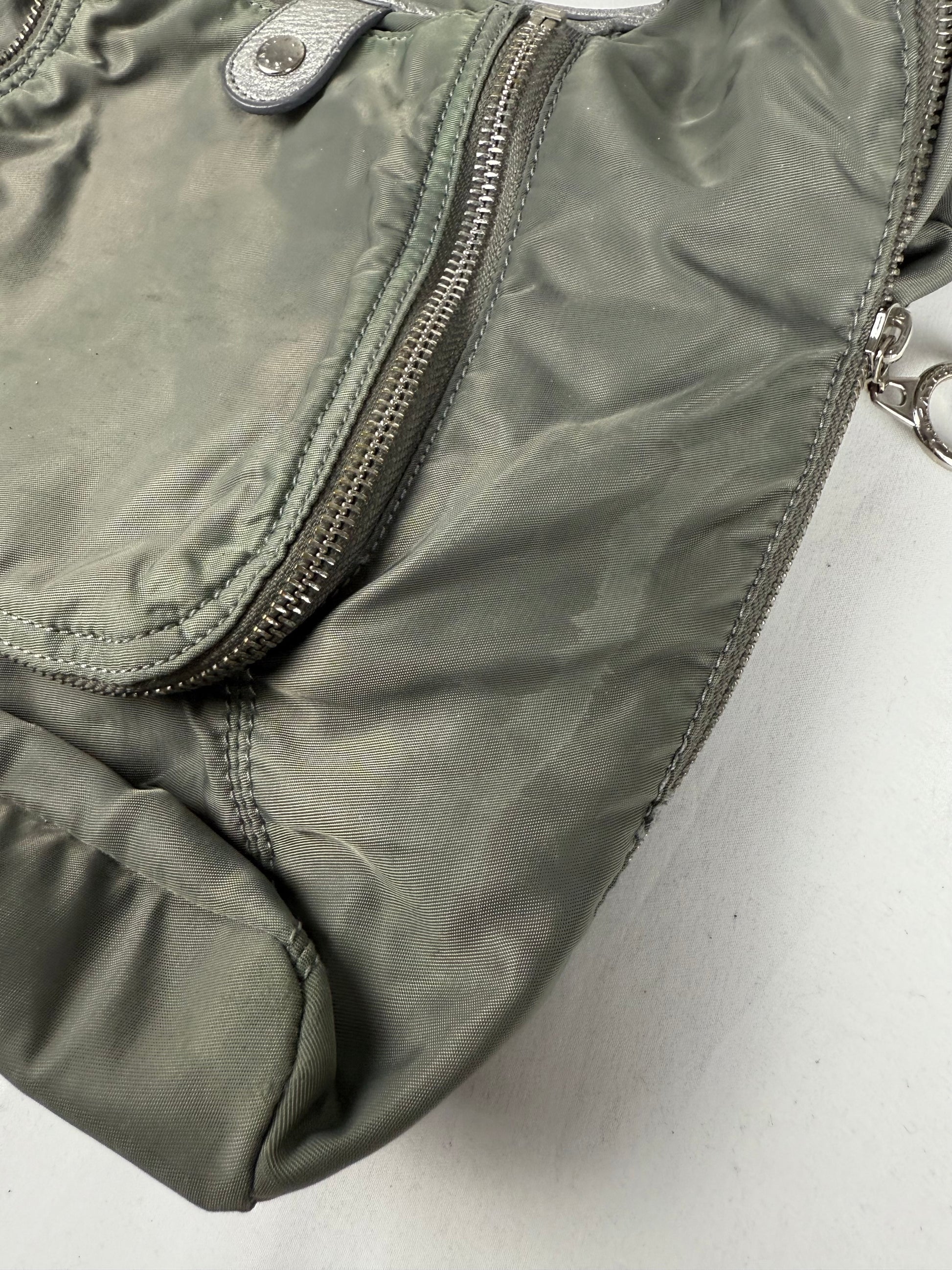 Grey shoulder bag (36x24cm)