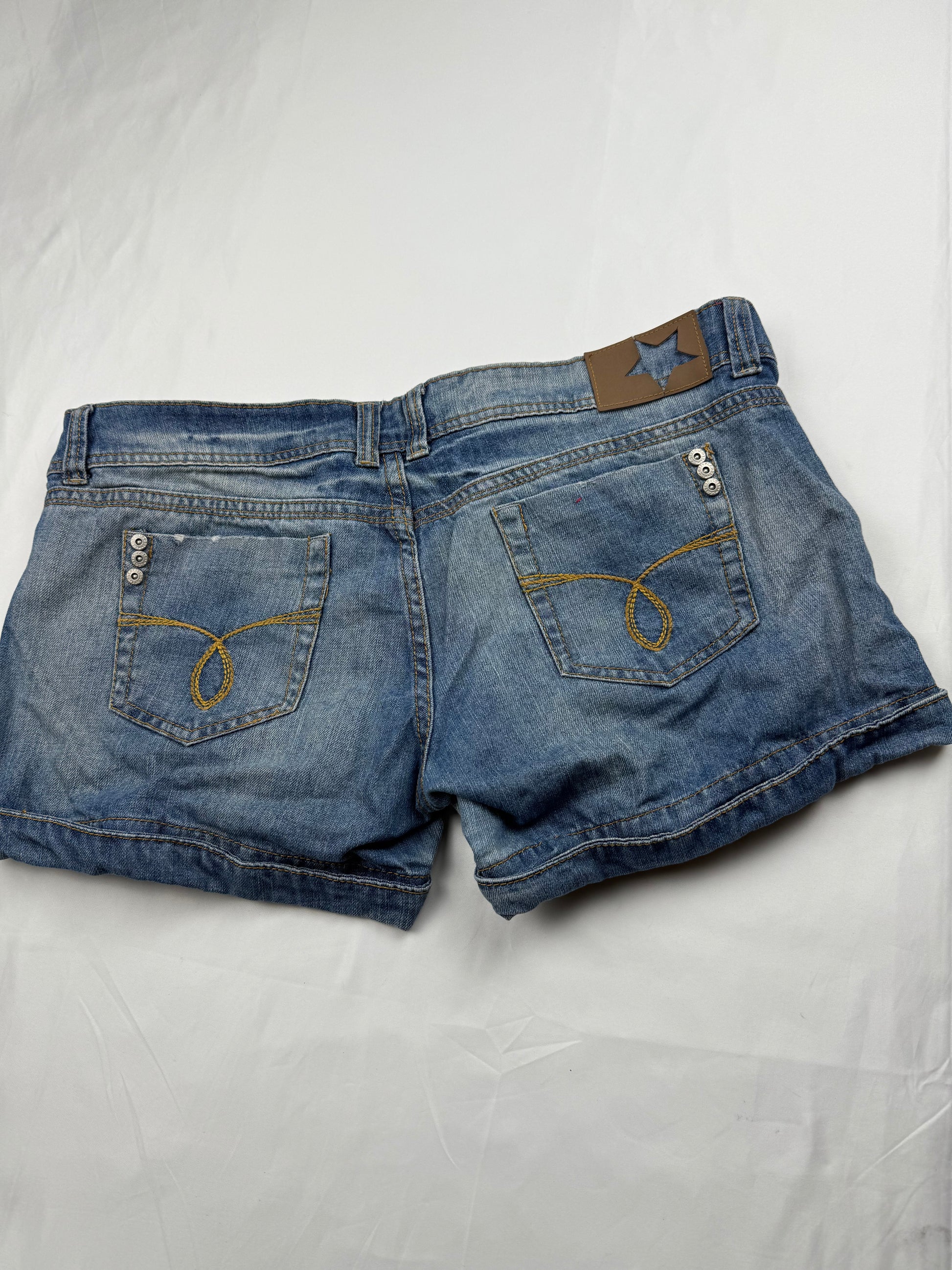 Blue denim low rise mini short (XL)
