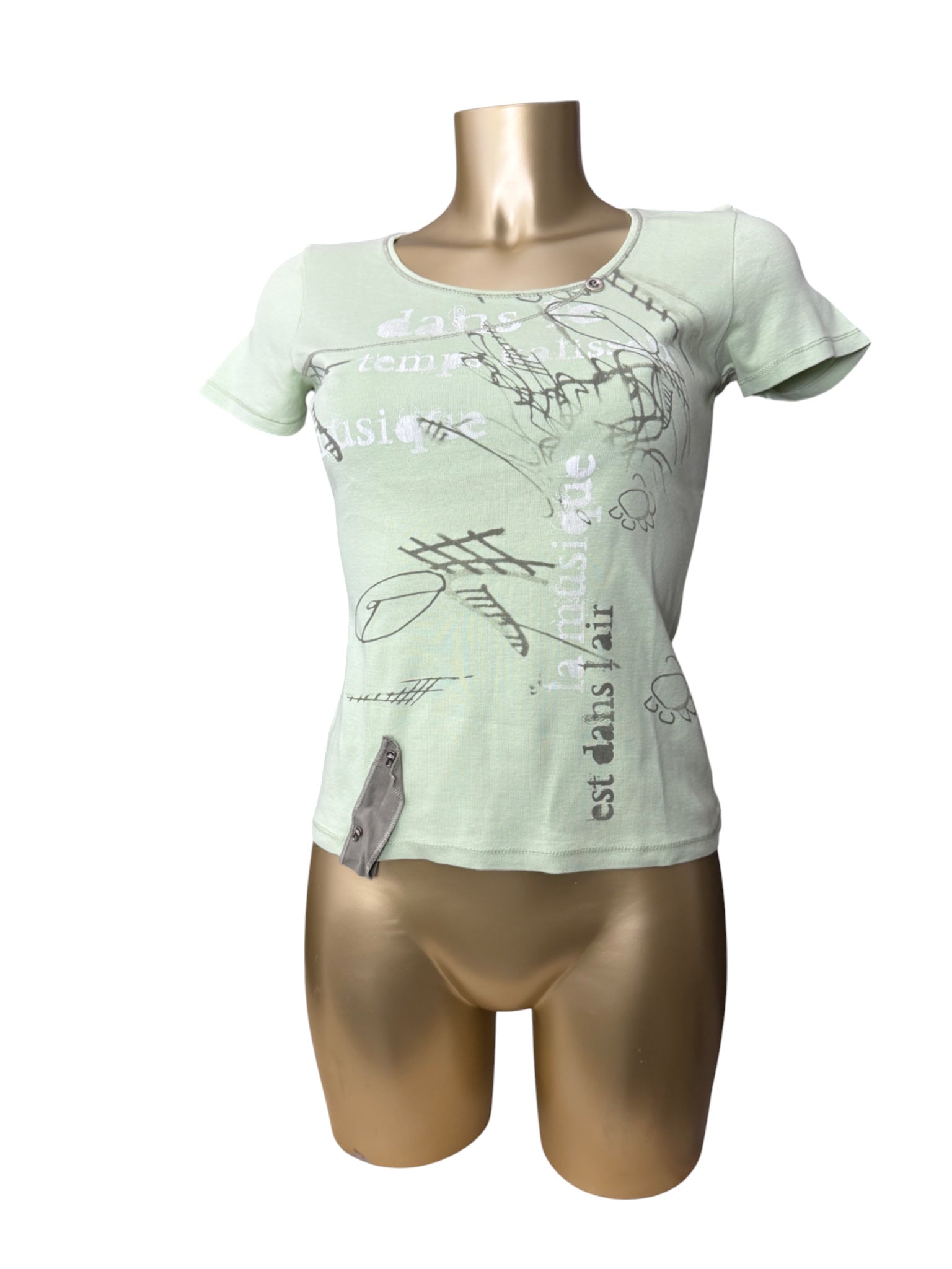 Green graphic 100% cotton tight fit tee (M)