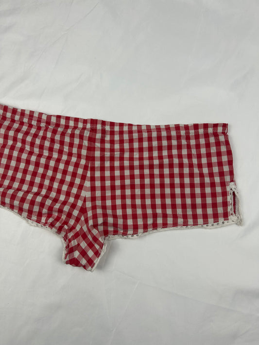 Red check print low rise mini shorty (L)