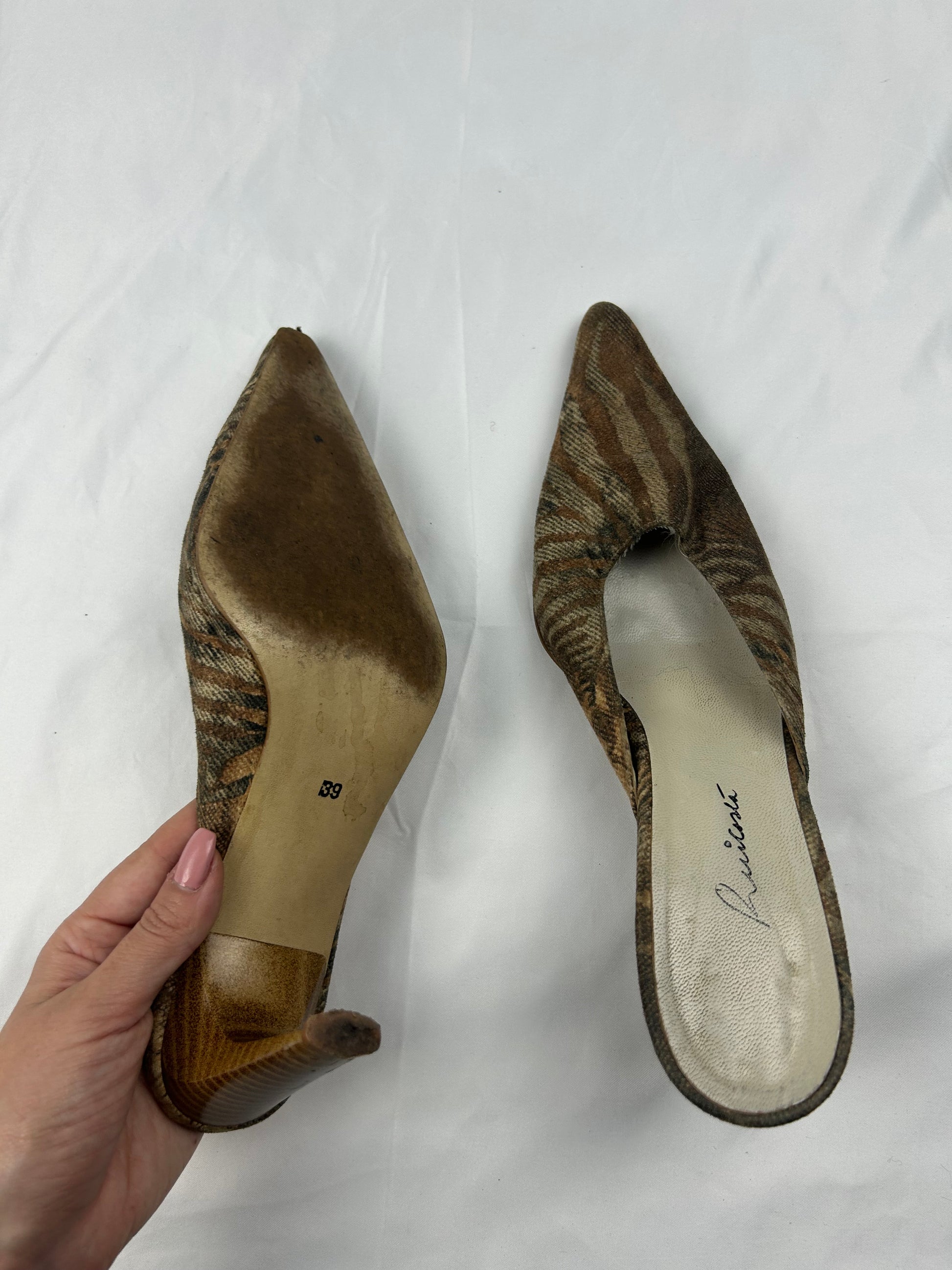 Khaki animal print pointed toes mules (39)