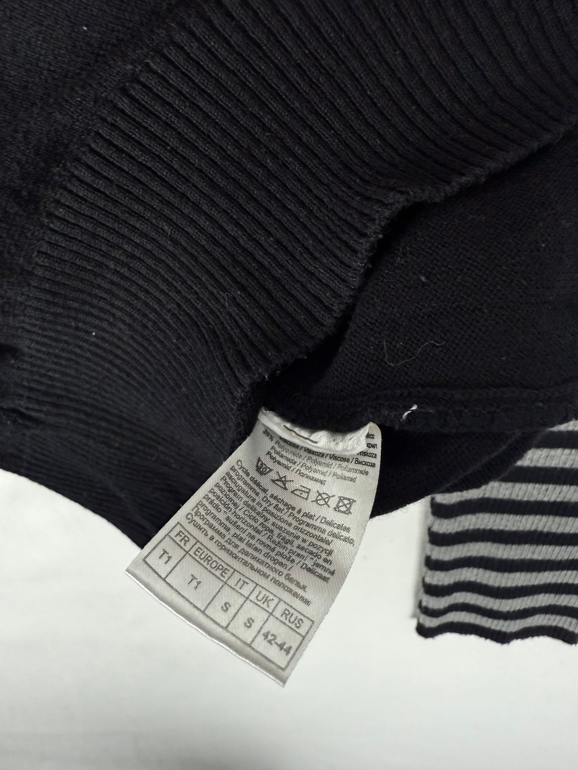 Black turtleneck shorts sleeves jumper + top (S)