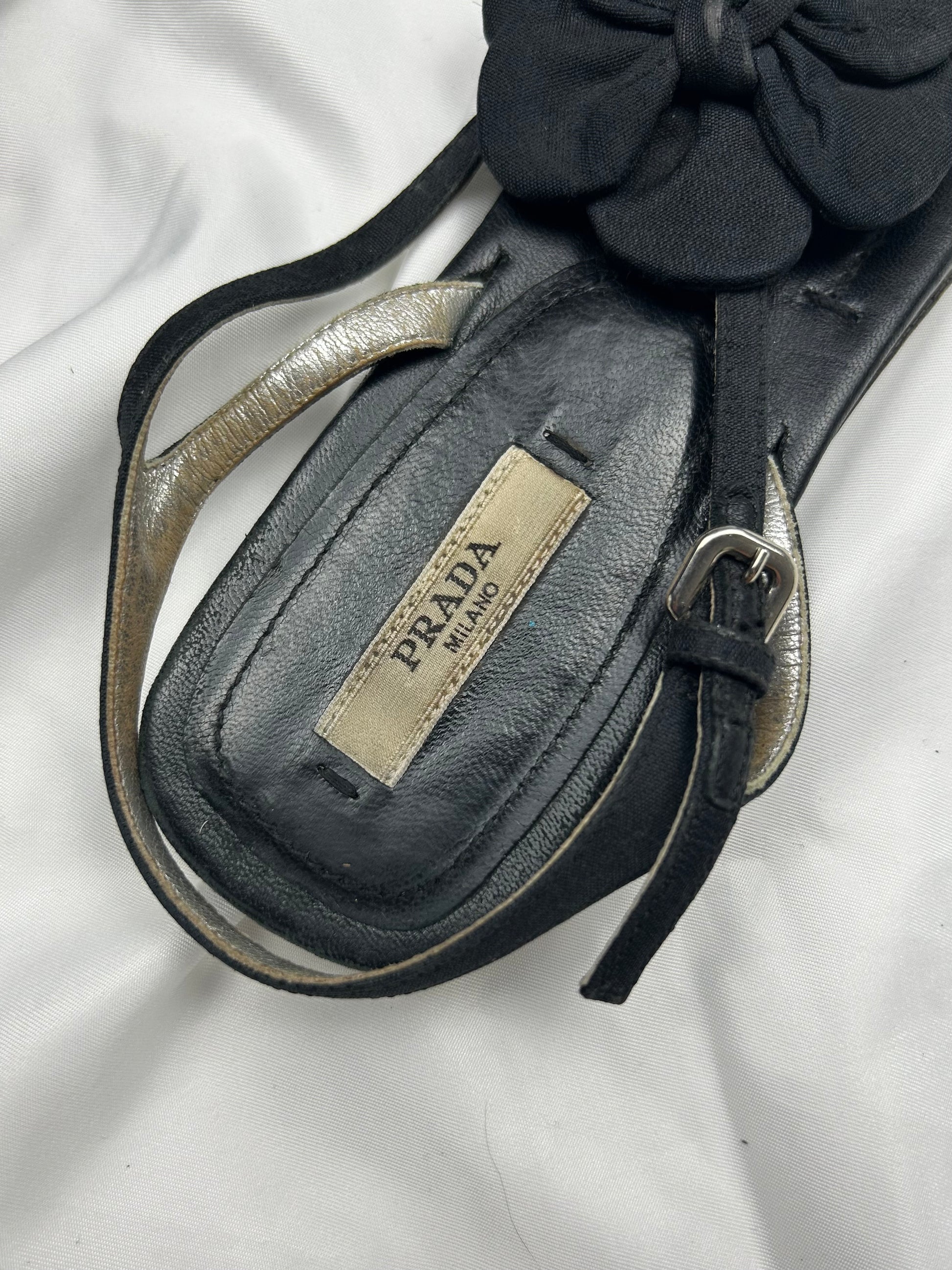 Black flower appliquée summer sandals (37.5)