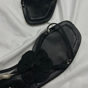Black flower appliquée summer sandals (37.5)