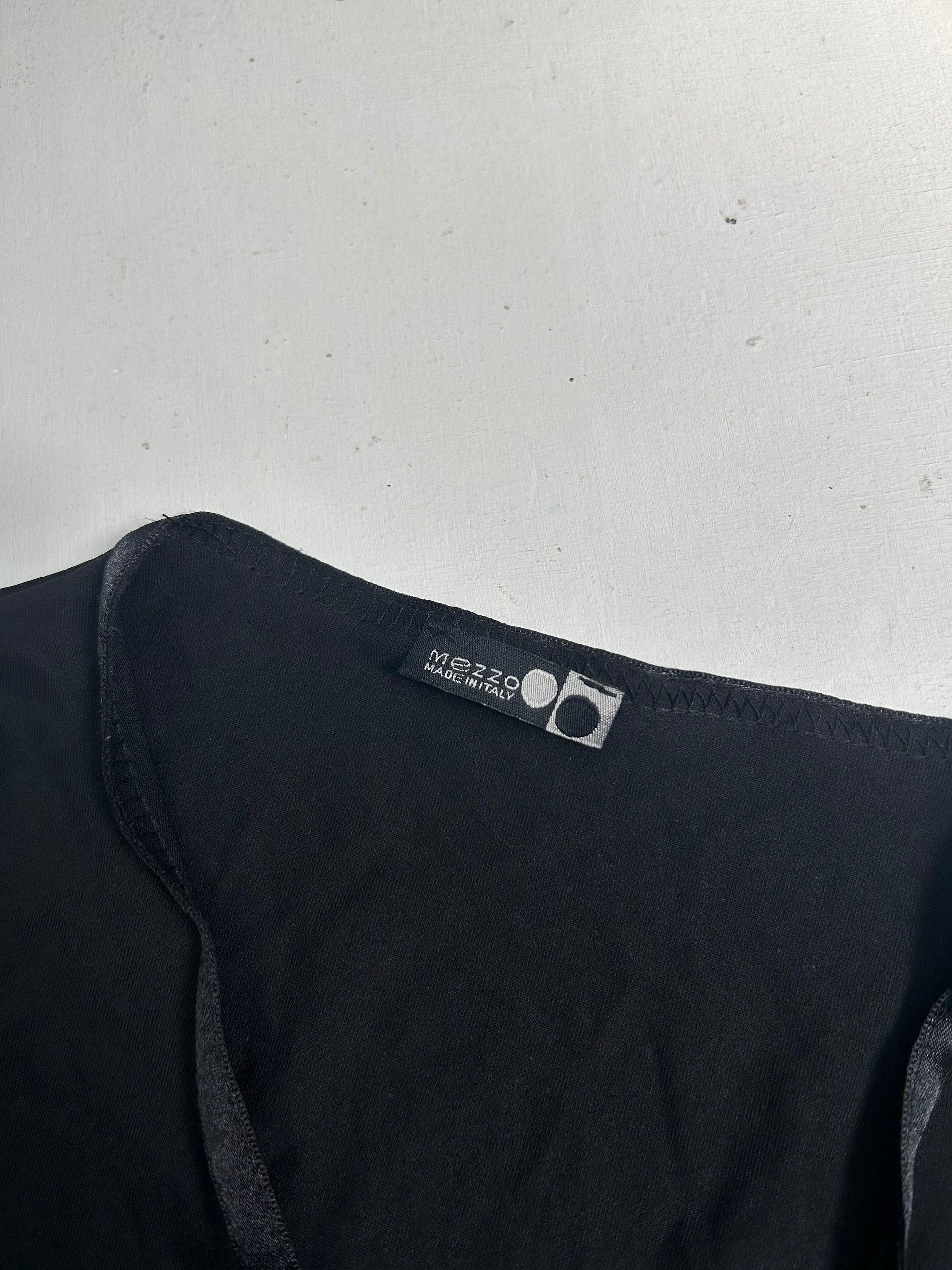 Black flared long sleeves top (XS)