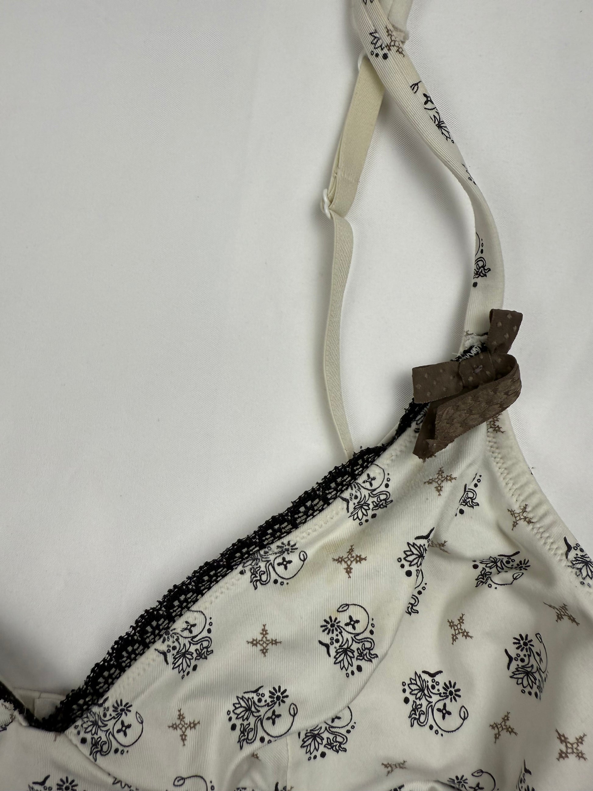 White graphic coquette cami top (M)