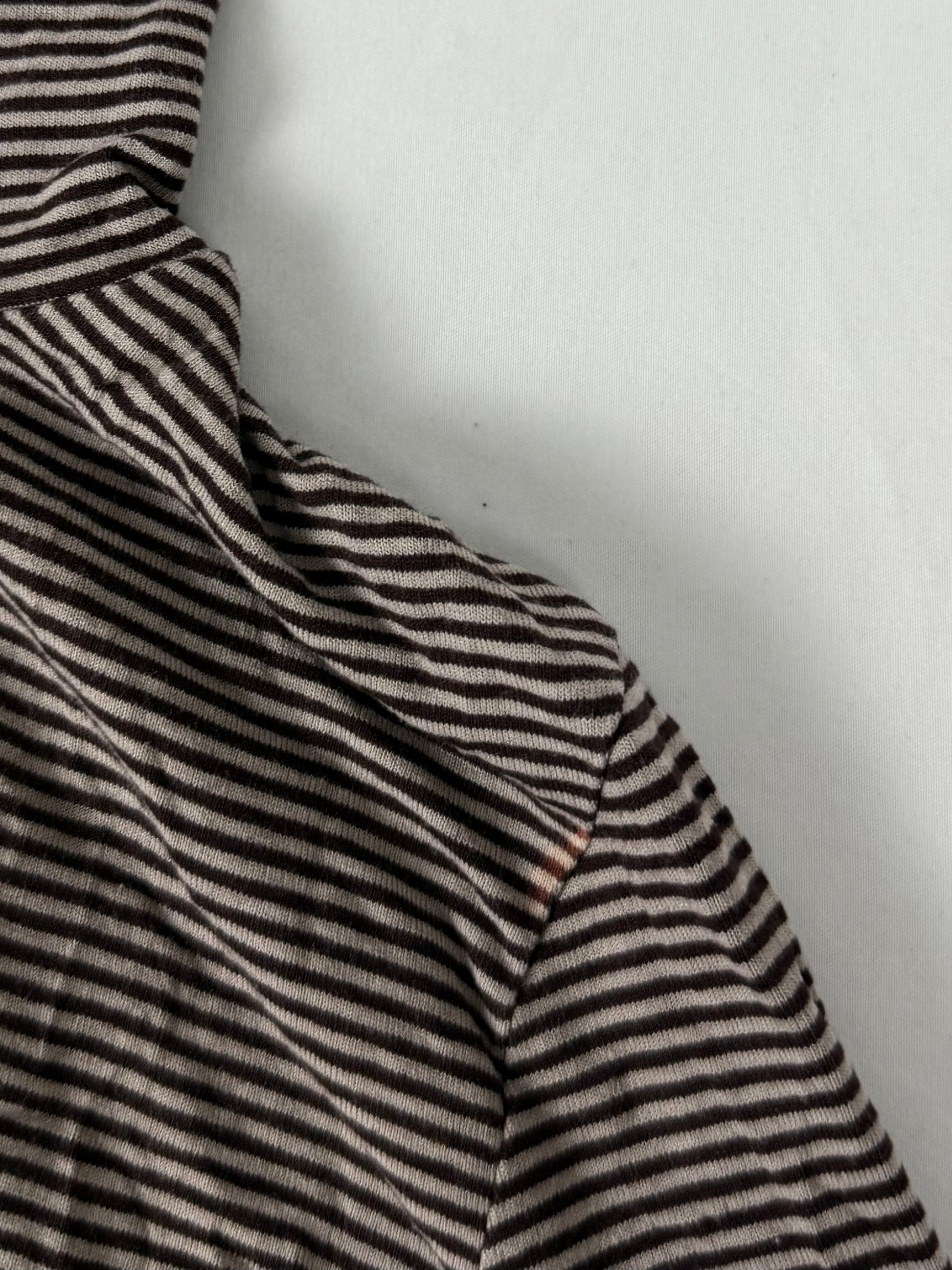 Brown striped turtleneck long sleeves top (M)