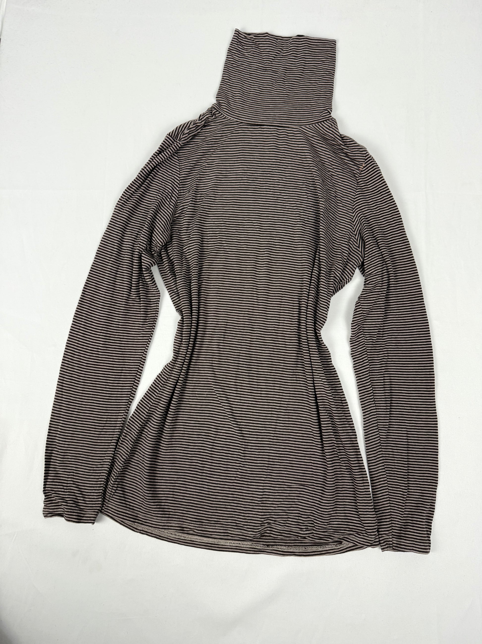 Brown striped turtleneck long sleeves top (M)