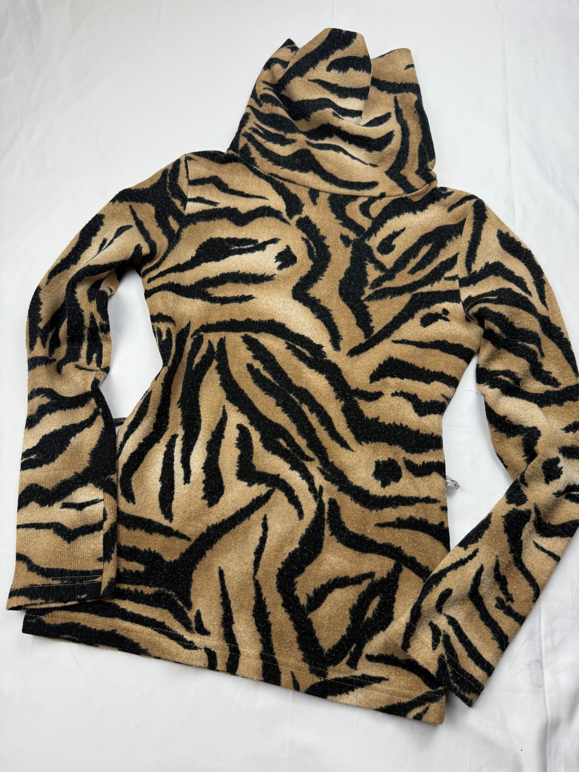 Beige tiger print super soft turtleneck jumper (S/M)