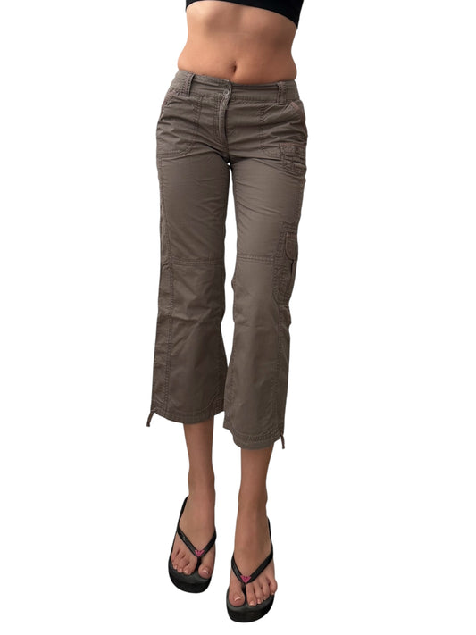 Khaki cotton low rise capri pants (S)