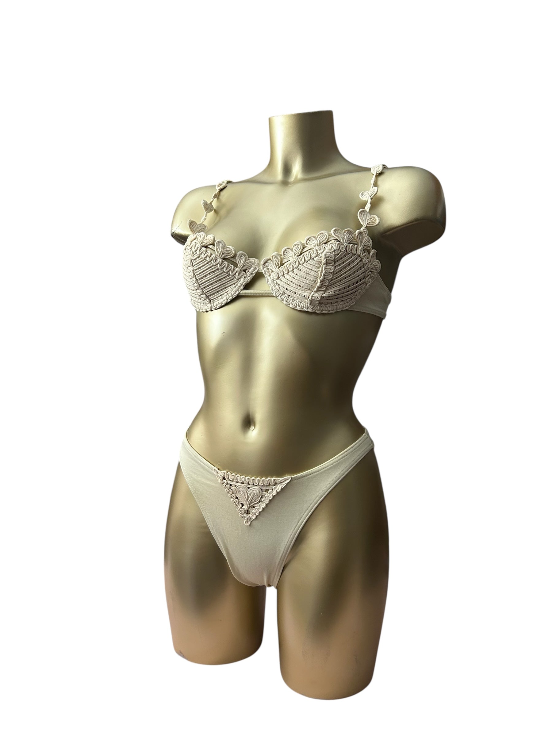 Cream crochet low rise bikini set (S)