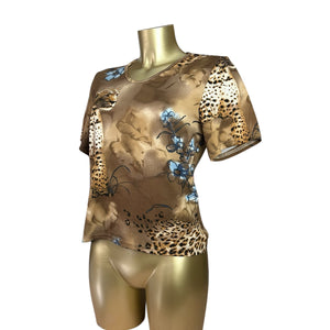 Beige cheetah graphic print  tee (M/L)