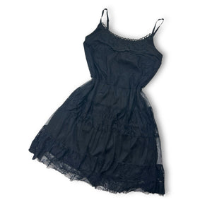 Black mesh embroidered pleated dress (M/L)