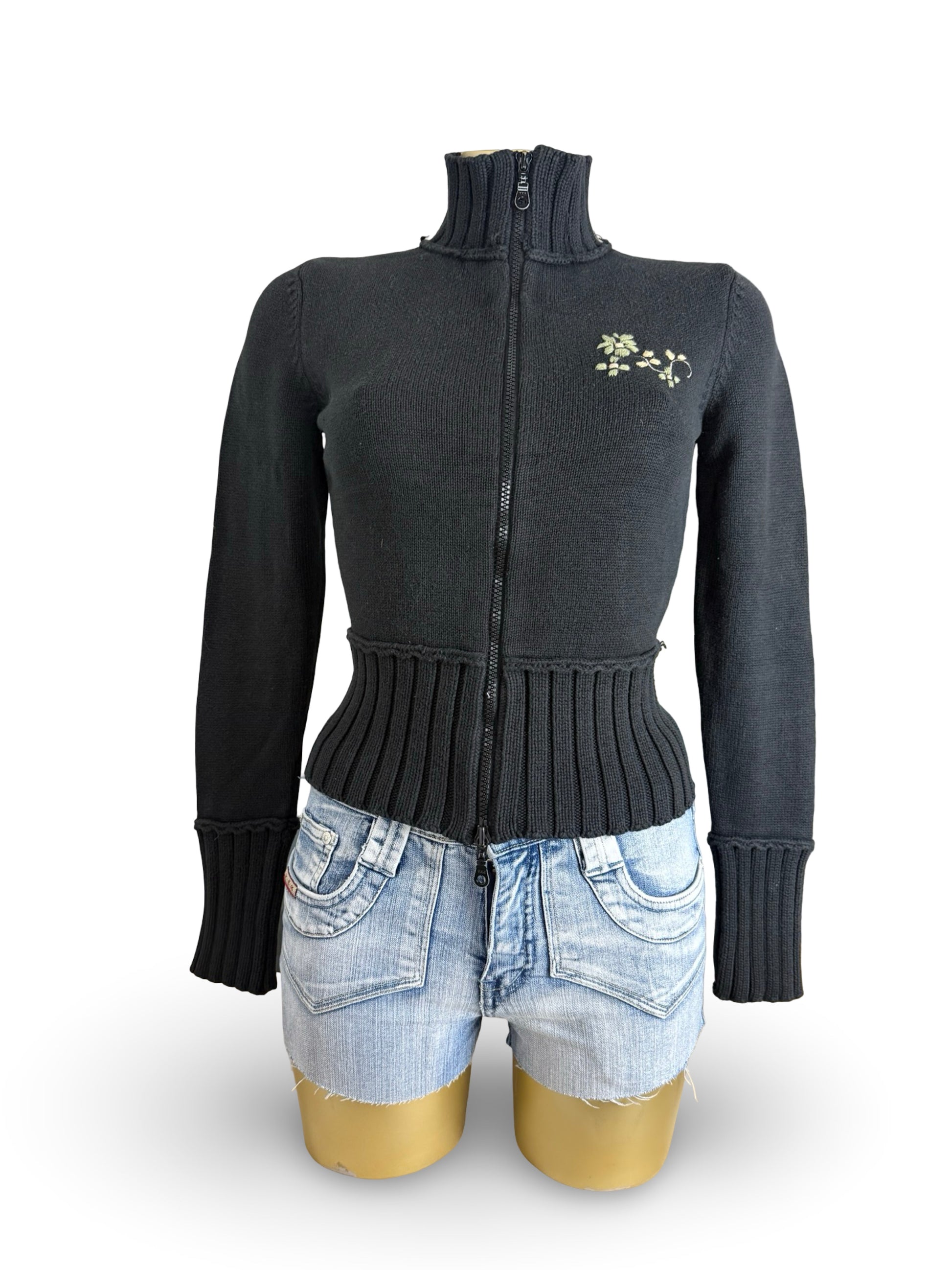 Black embroidered zip up jumper (S/M)