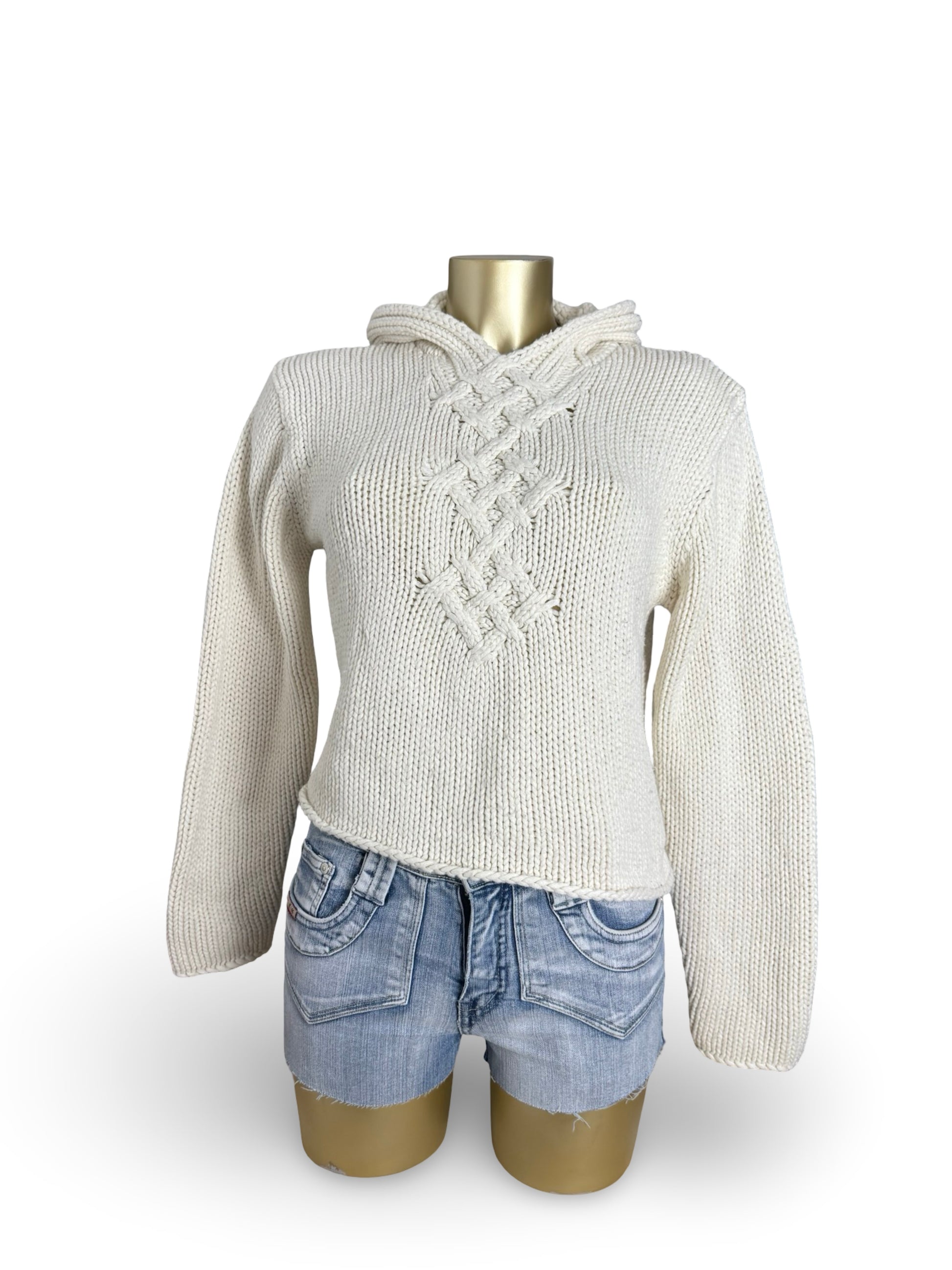 White cream hooded jumper (L)