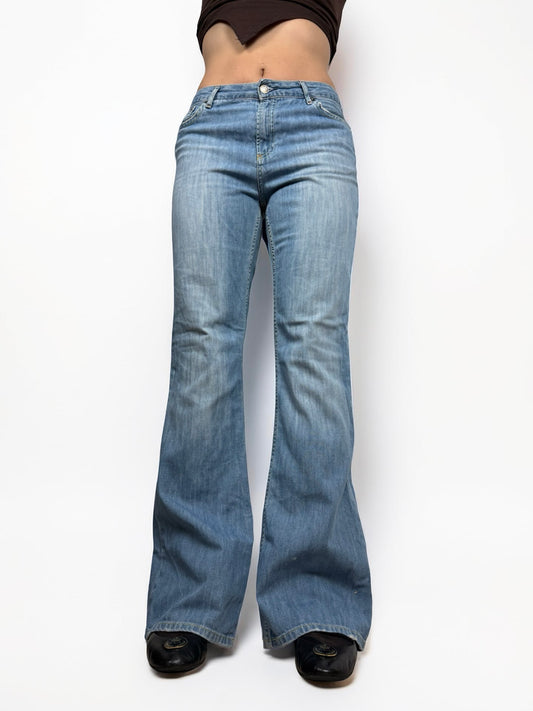 Blue denim cotton low rise flare bootcut pants (S)