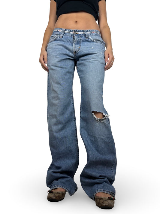 Blue denim low rise baggy pants (M)