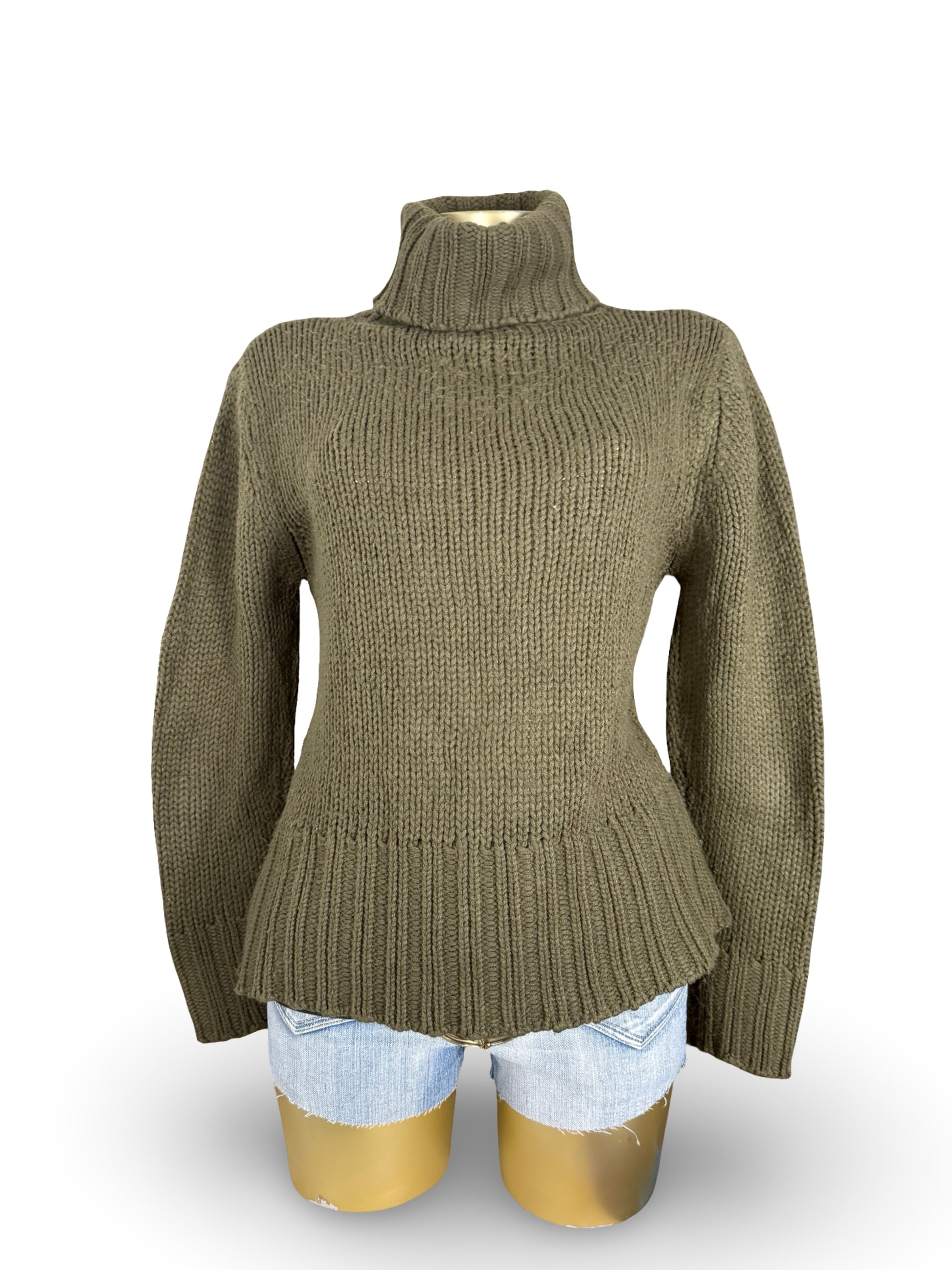 Khaki turtleneck jumper (M/L)
