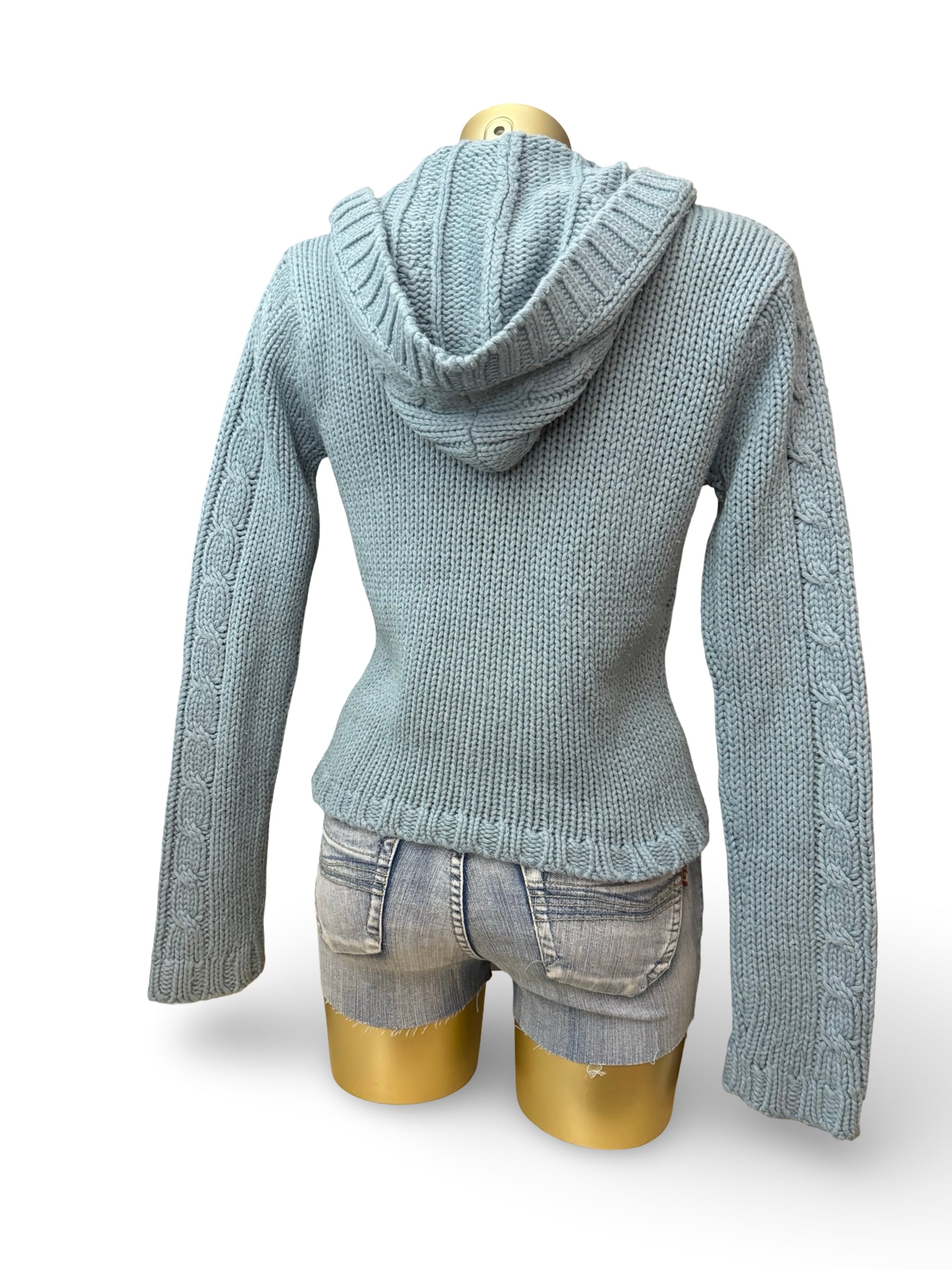 Baby blue knitted hooded jumper (M/L)